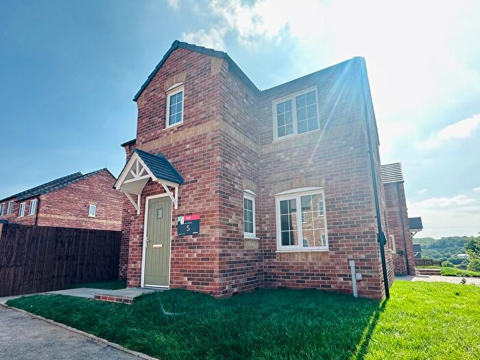 3 Bedroom Property To Rent In Glasshouse Road, Newcastle, ST5