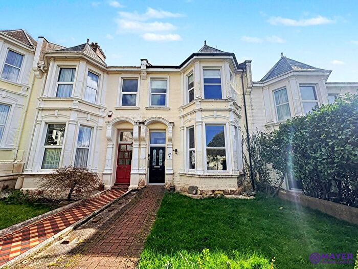 3 Bedroom Terraced House For Sale In De Le Hay Avenue, Plymouth, PL3