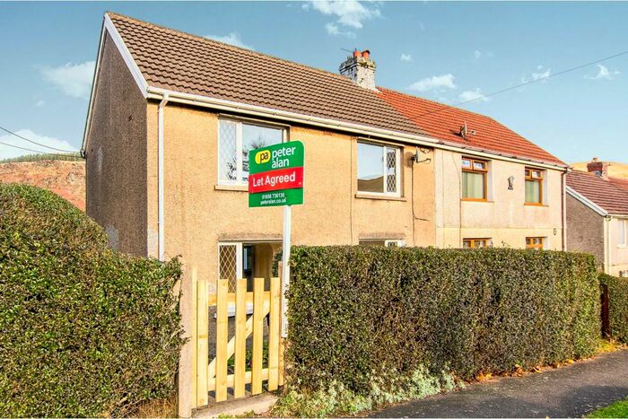 3 Bedroom House To Rent In Eastern Avenue, Cymmer, Port Talbot, SA13