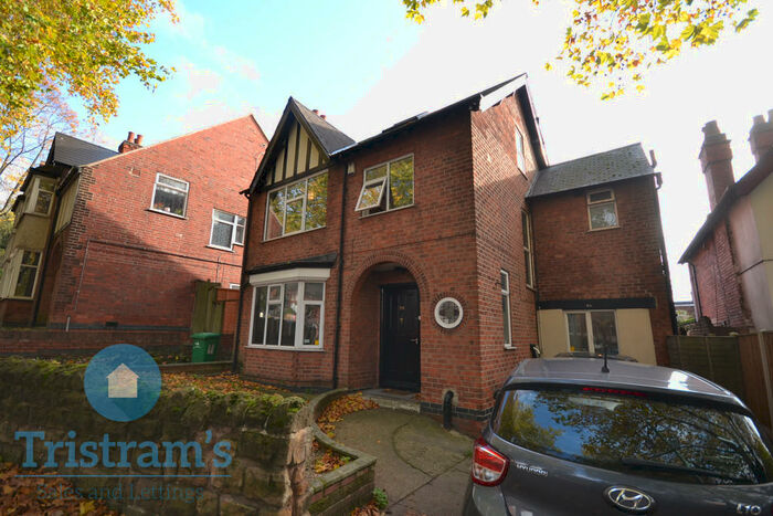 9 Bedroom Detached House To Rent In Derby Road, Nottingham, NG7