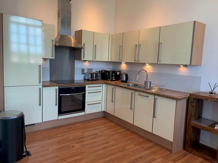 3 Bedroom Flat To Rent In Francis Mill, Anglo Scotian Mills, Beeston, NG9
