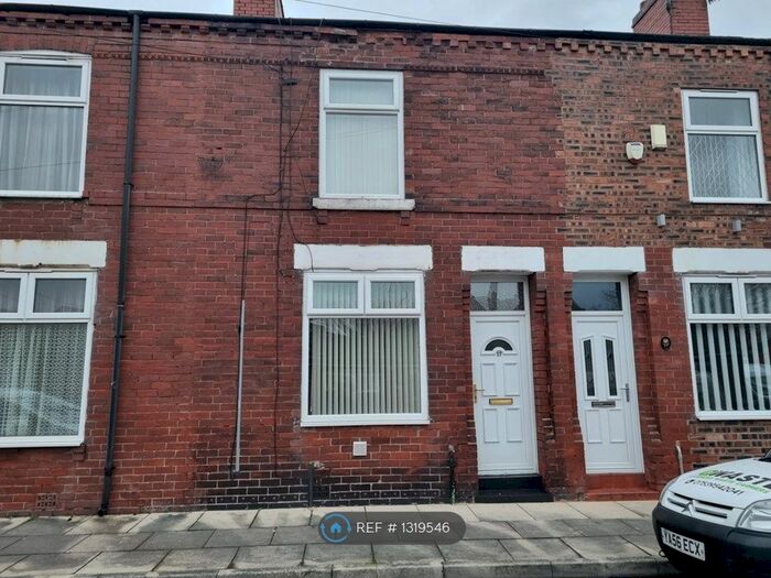 2 Bedroom Terraced House To Rent In Renshaw Street, Eccles, Manchester M30