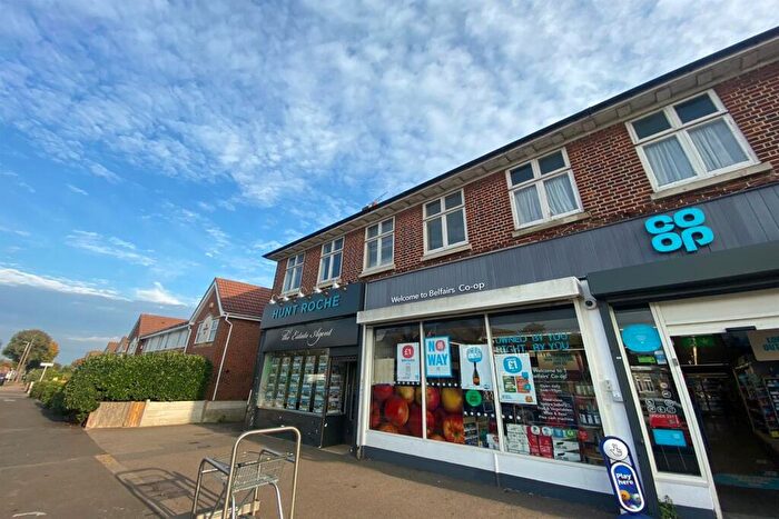 2 Bedroom Flat To Rent In Eastwood Road North, Leigh On Sea, SS9