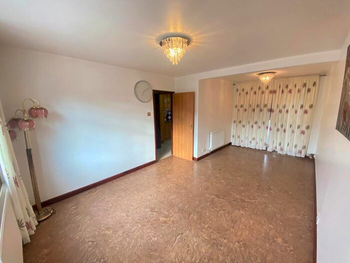 3 Bedroom Terraced House To Rent In Little Fields, Coventry, CV2