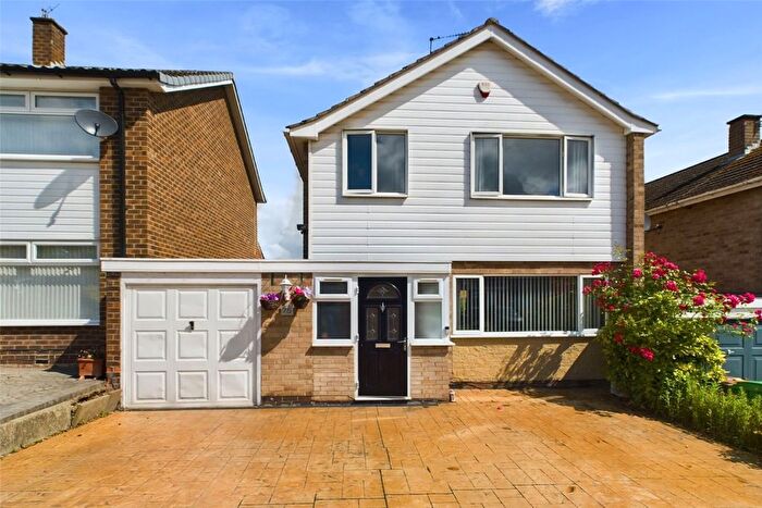3 Bedroom Detached House For Sale In Appledore Avenue, Nottingham, Nottinghamshire, NG8