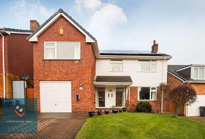 4 Bedroom Detached House For Sale In Springbourne, Frodsham, WA6