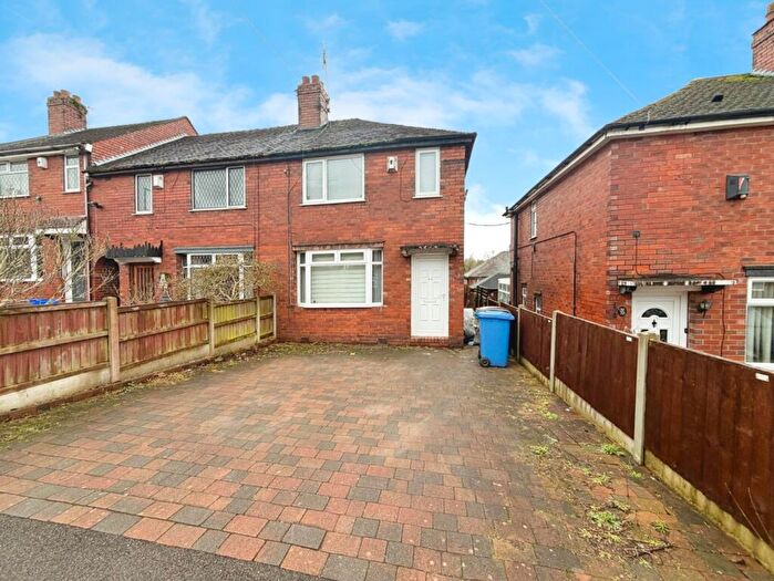 2 Bedroom Semi Detached House For Sale In Lincoln Road, Stoke-on-Trent, Staffordshire, ST6