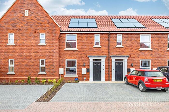 2 Bedroom Terraced House To Rent In Woodfield Road, Holt, NR25