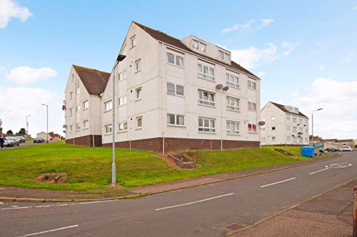 2 Bedroom Flat To Rent In Newlands Drive, Hamilton, ML3