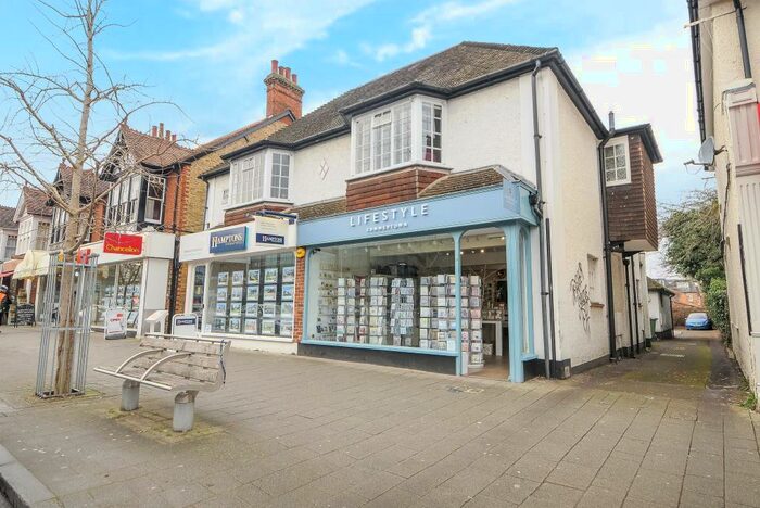 2 Bedroom Apartment To Rent In Banbury Road, Summertown, OX2