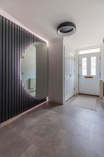 4 Bedroom Town House For Sale In Threipland Drive, Cardiff, CF14