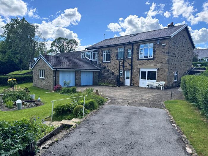 3 Bedroom House For Sale In Alder Brook, Chinley, SK23