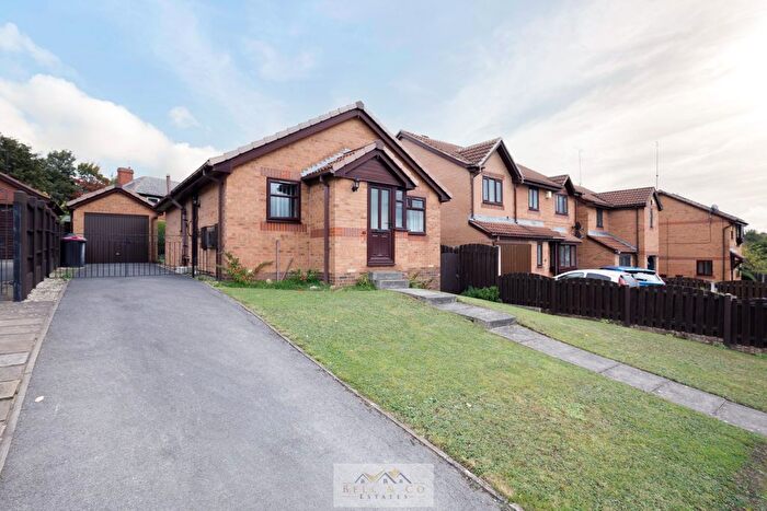 2 Bedroom Detached Bungalow For Sale In Skipton Road, Swallownest, Sheffield, S26