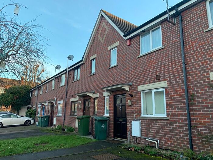 1 Bedroom Terraced House To Rent In Keller Crescent, London, E12