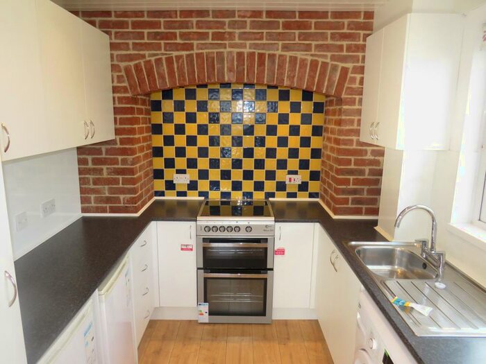 2 Bedroom Apartment To Rent In Eastern Avenue, Chippenham, SN15