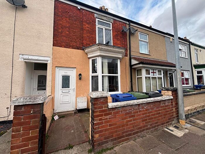 3 Bedroom Terraced House For Sale In Cooper Road, Grimsby, Lincolnshire, DN32