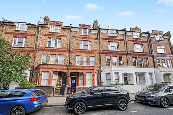 1 Bedroom Flat For Sale In Gascony Avenue, London, NW6