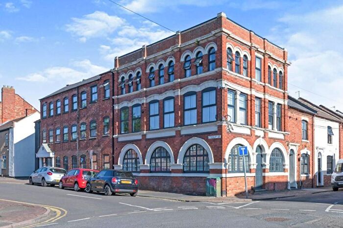 2 Bedroom Flat For Sale In Palmerston Road, Northampton, NN1