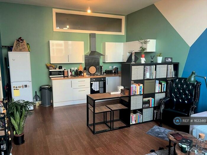 2 Bedroom Flat To Rent In New Central Building, Long Eaton, Nottingham, NG10