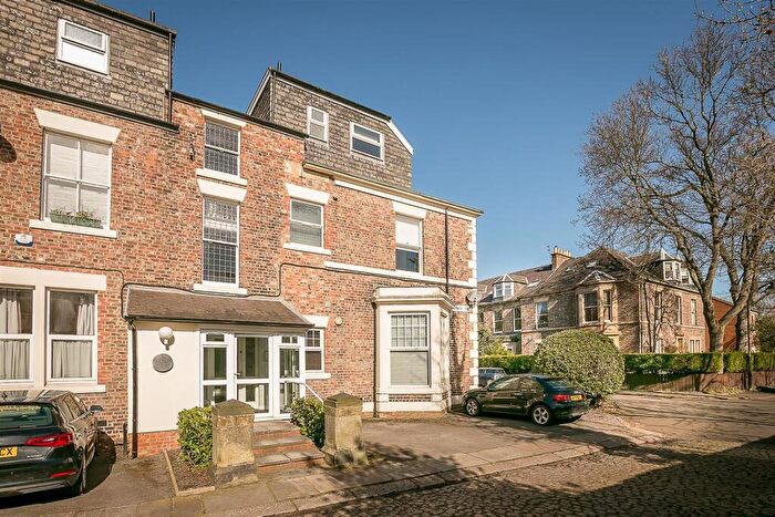 2 Bedroom Flat To Rent In Fenwick Terrace, Jesmond, Newcastle Upon Tyne, NE2