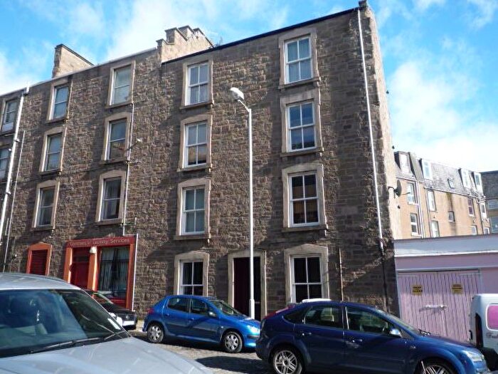 1 Bedroom Flat To Rent In Blackness Street, West End, Dundee, DD1