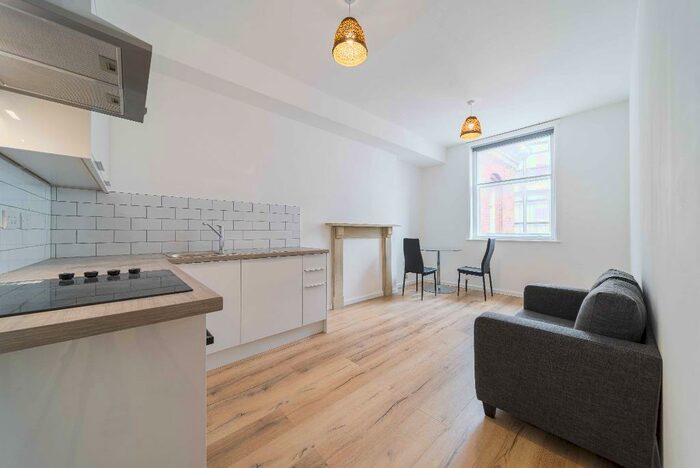 1 Bedroom Flat To Rent In George Street, City Centre, Sheffield, S1