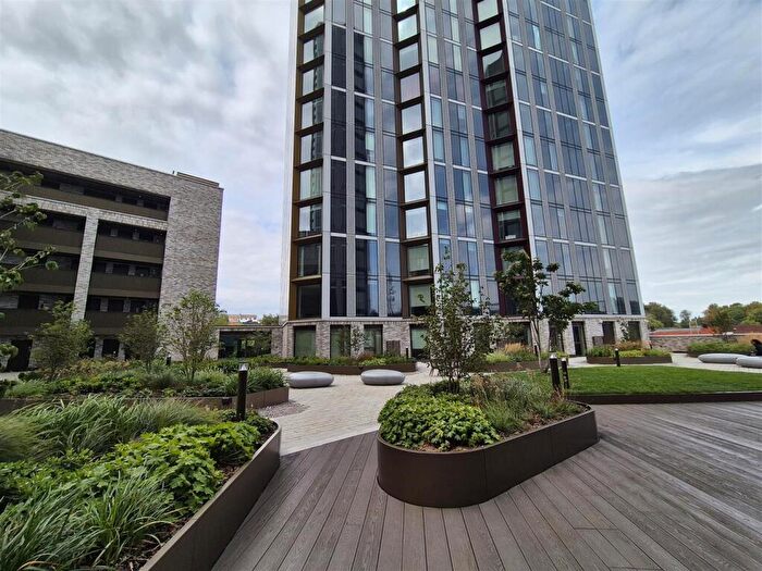 2 Bedroom Apartment To Rent In Dantzic Street, Manchester, M4