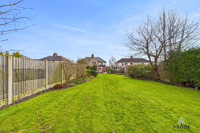 2 Bedroom Semi-Detached House For Sale In Linton Heath, Linton, Swadlincote, DE12