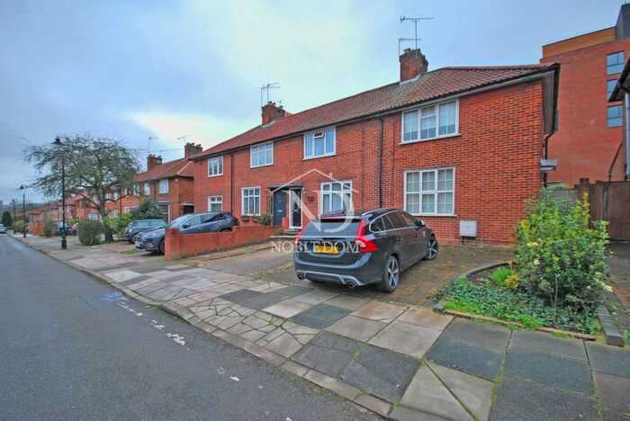 2 Bedroom Semi-Detached House To Rent In Templeman Road, London, W7