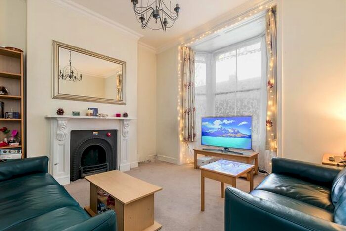 3 Bedroom Maisonette To Rent In Minford Gardens, London, W14
