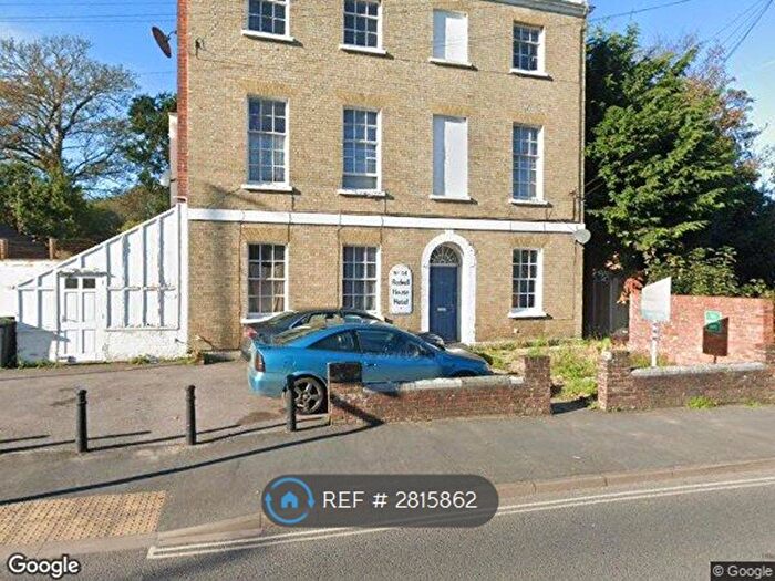 1 Bedroom Flat To Rent In Rodwell Road, Weymouth, DT4
