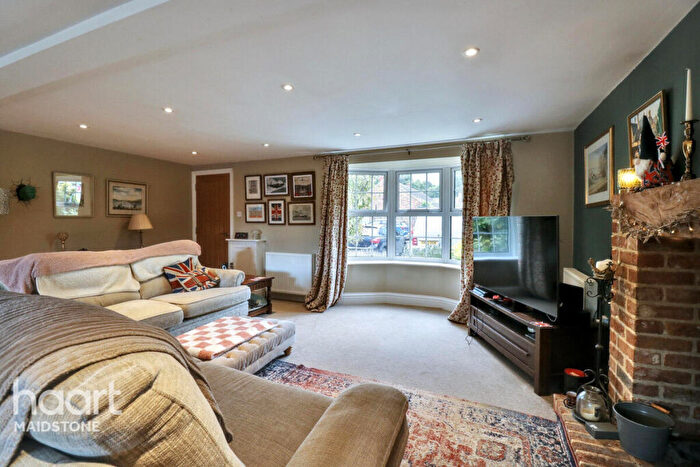 4 Bedroom Bungalow For Sale In Wildwood Close, Maidstone, ME17