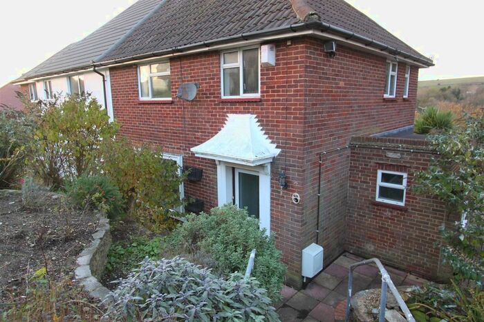 3 Bedroom Property To Rent In Auckland Drive, Brighton, BN2