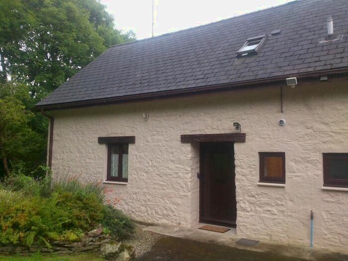 2 Bedroom Barn Conversion To Rent In The Mill, Welsh Hook, Haverfordwest, SA62