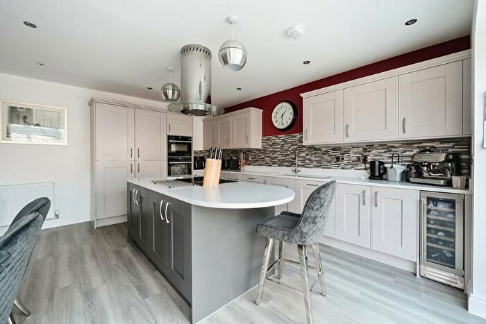 5 Bedroom Detached House For Sale In Parklands Orchard, Whitminster, GL2