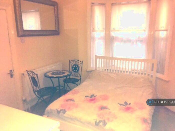 Studio To Rent In St Nicholas Street, Coventry, CV1