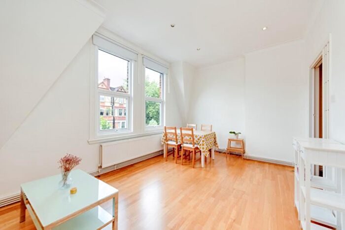 1 Bedroom Flat To Rent In Arkwright Road, Hampstead, NW3