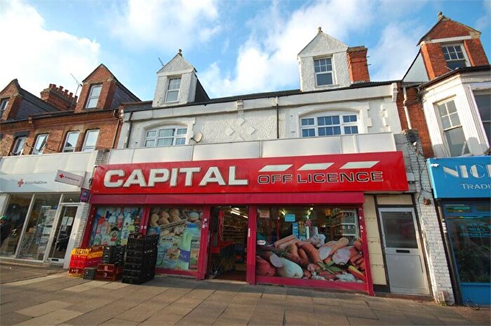 1 Bedroom Flat To Rent In Kingsley Park Terrace, - Kingsley Park Terrace, Kingsley, NN2