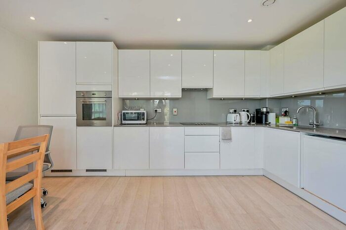 2 Bedroom Flat To Rent In Bodiam Court, Park Royal, London, NW10