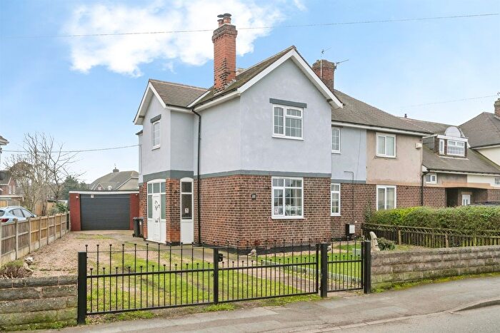 4 Bedroom End Of Terrace House For Sale In Shrewsbury Road, Bircotes, Doncaster, DN11