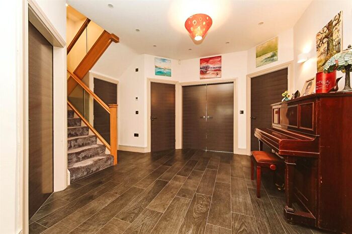 5 Bedroom Detached House For Sale In Shore Road, Ainsdale, Southport, Merseyside, PR8