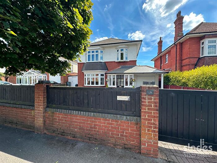 4 Bedroom Detached House For Sale In St. Lukes Road, Bournemouth, BH3