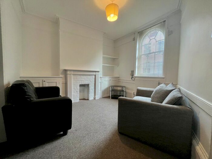 4 Bedroom Property To Rent In Watling Street, Canterbury, CT1