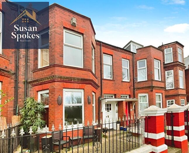 5 Bedroom Property For Sale In Stanhope Road, South Shields, NE33
