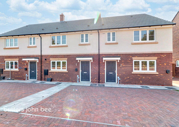 3 Bedroom Semi-Detached House For Sale In Stoke On Trent, ST10