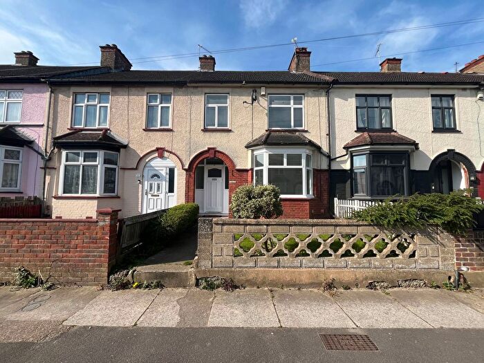 3 Bedroom Terraced House To Rent In Coulton Avenue, Northfleet, Gravesend, DA11
