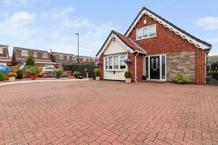 3 Bedroom Bungalow For Sale In Waby Close, Willows, Grimsby, N.E Lincolnshire, DN37