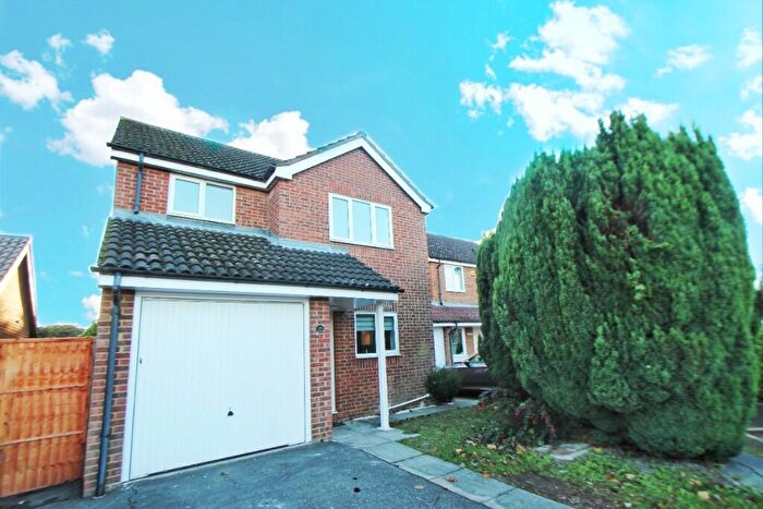 3 Bedroom Detached House To Rent In Harebell Close, Cambridge, Cambridgeshire, CB1