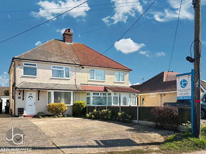 3 Bedroom Semi-Detached House For Sale In Mayes Lane, Ramsey, CO12