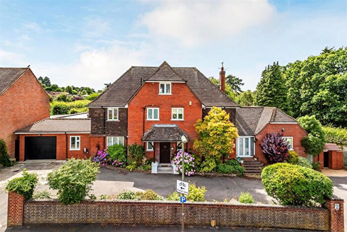 6 Bedroom Detached House To Rent In Tangier Road, Guildford, GU1
